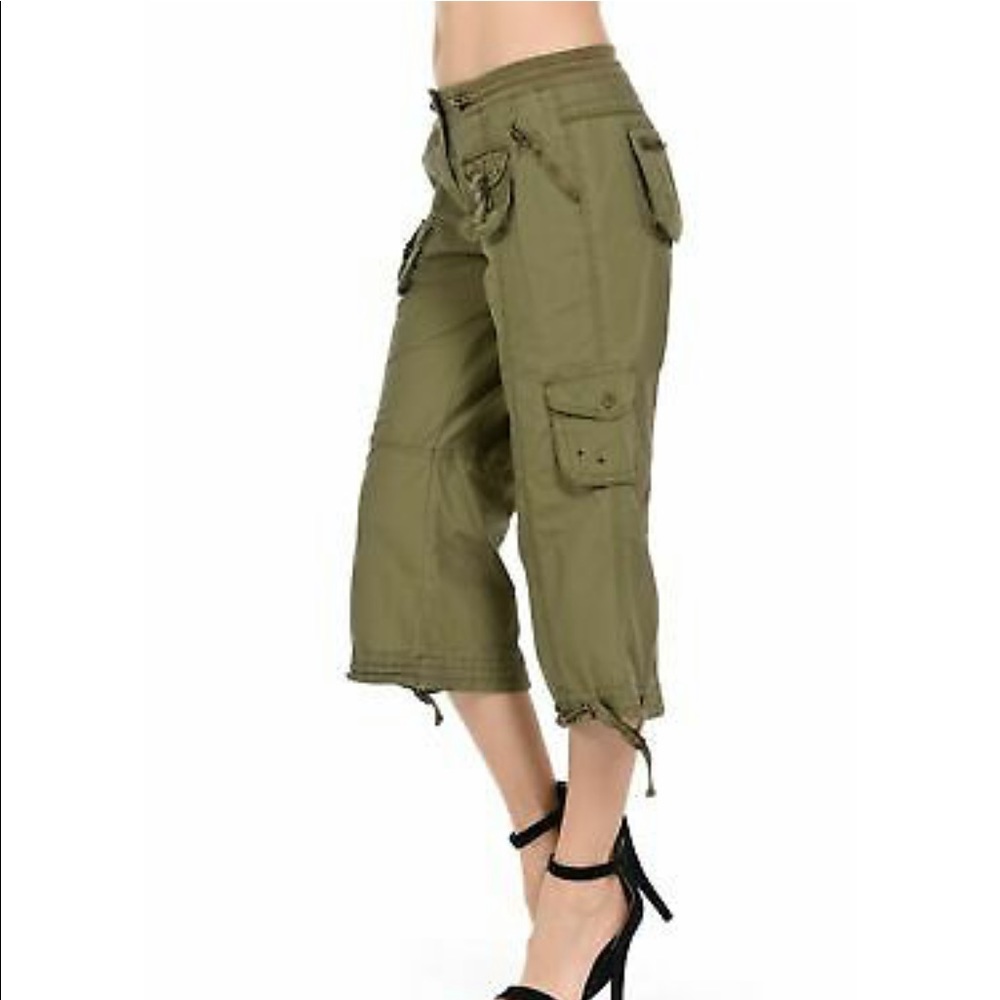 MIXIT Womens Cargo Pockets Capri Pant Button - Picture 2 of 3